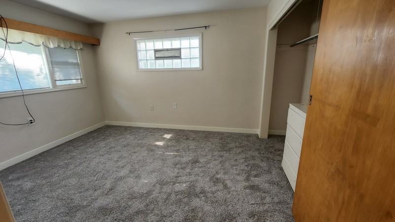 577 Nw #MAIN - Photo 4 of 29