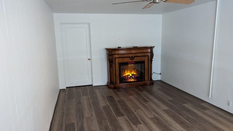 2220 E St #1 - Photo 3 of 11