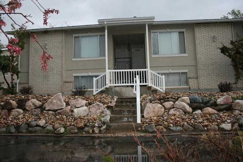 710 Eastside Dr #2 - Photo 2 of 2
