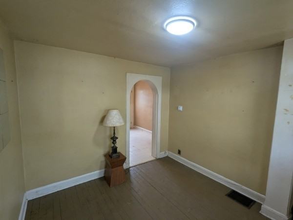 4 Chambers St - Photo 2 of 6