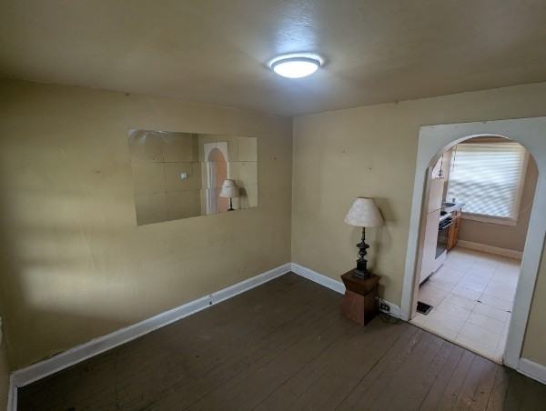 4 Chambers St - Photo 3 of 6