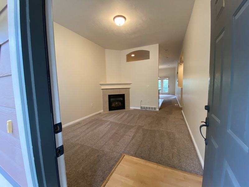14768 S Granite Ridge Ln - Photo 4 of 26
