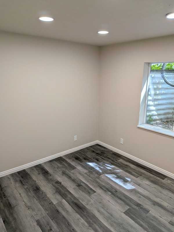 1020 W Euclid Ave - Photo 3 of 4