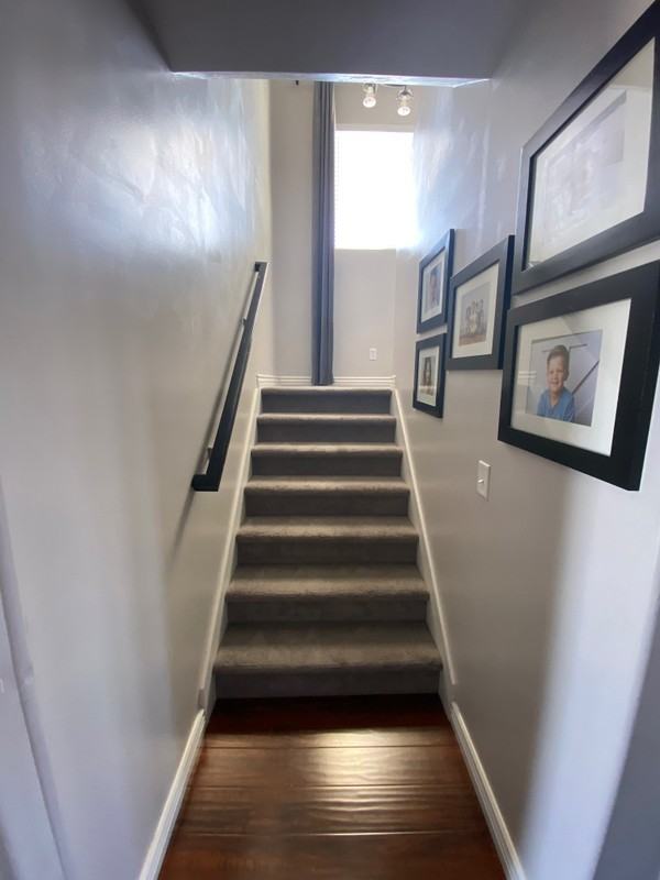 880 Wn - Photo 2 of 11