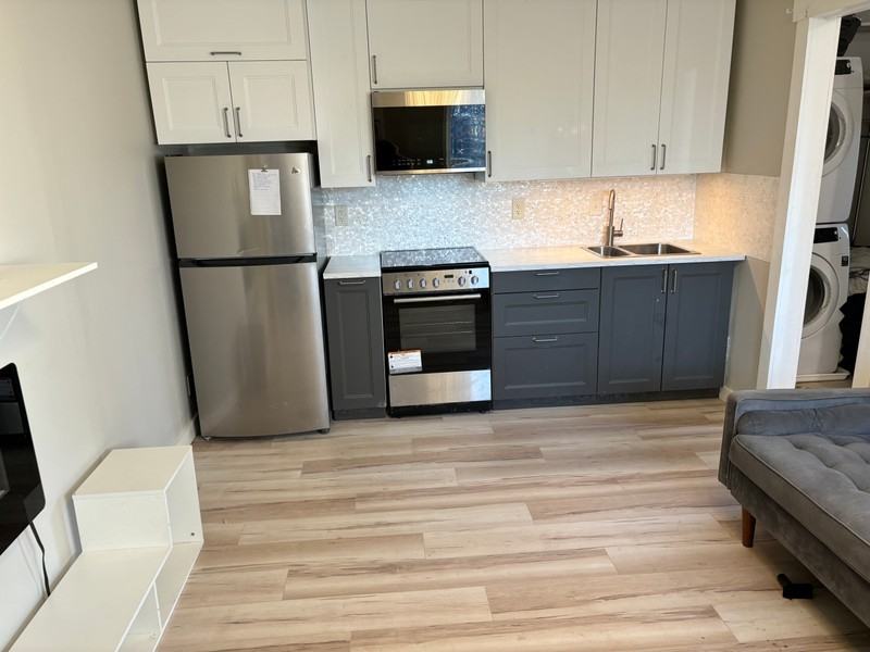 8255 Sw #1 - Photo 2 of 13