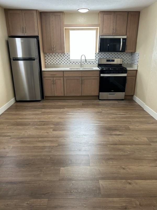610 W 3rd Ave #2 - Photo 2 of 21