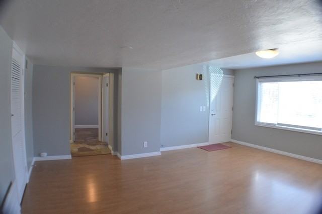 383 E 9th Ave #1 - Photo 6 of 13