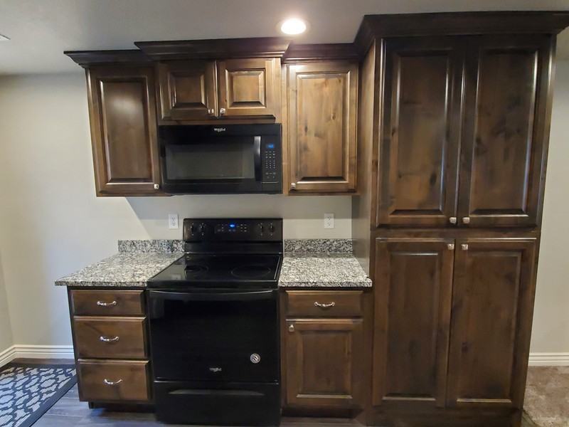 9773 N Bridge St - Photo 4 of 17
