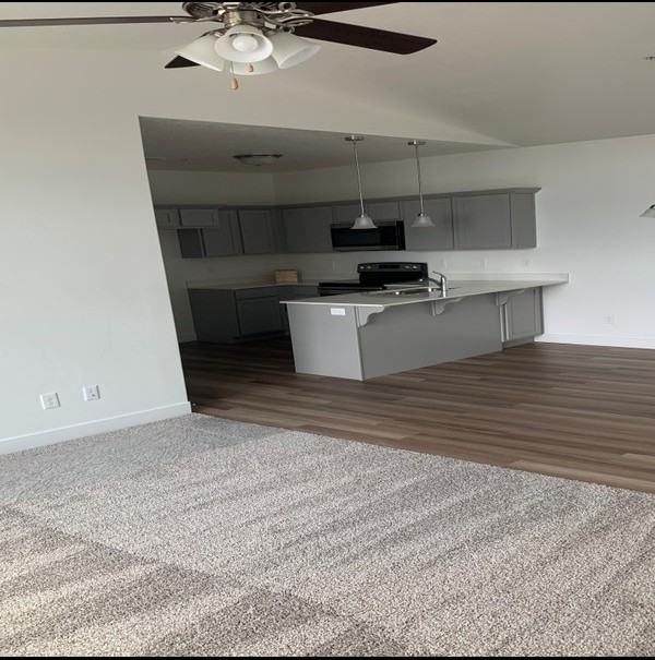505 Nw #J301 - Photo 3 of 15