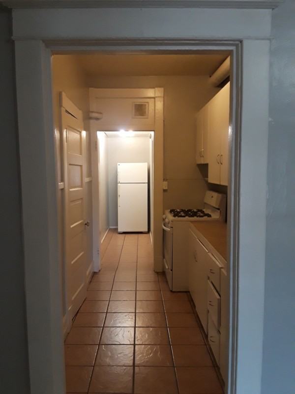 135 S St #1 - Photo 4 of 15