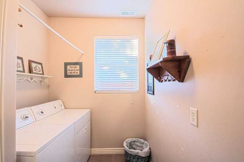 674 Bear Claw Dr - Photo 7 of 11