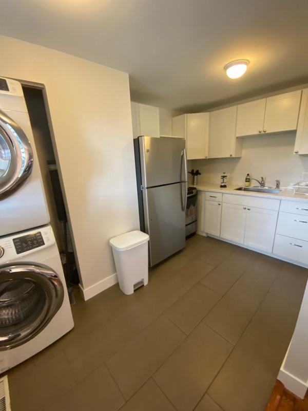 422 E Emerson Ave #2 - Photo 5 of 13