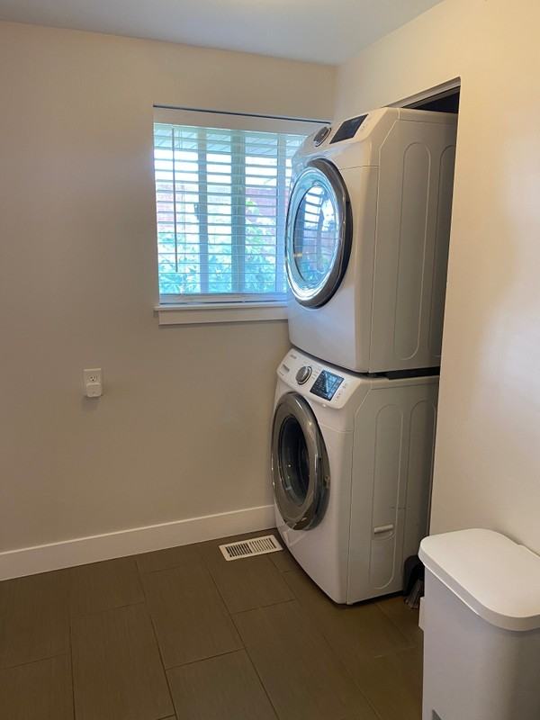 422 E Emerson Ave #2 - Photo 6 of 13