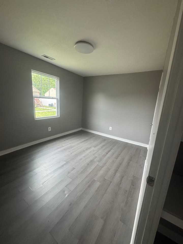 4416 E Bayley St - Photo 7 of 16
