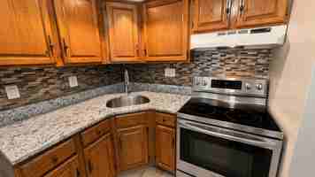 featured image of 17 Regan St #5B
