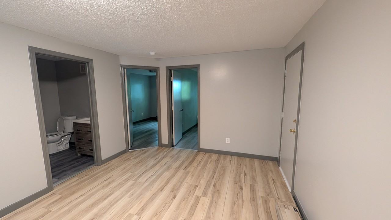 17 Regan St #5B - Photo 6 of 12