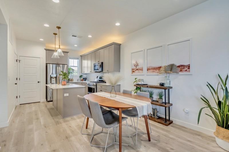 5089 W Rambutan Way - Photo 5 of 30