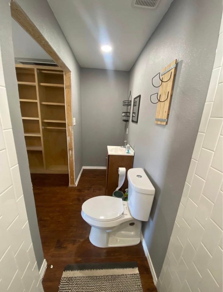 685 Englehart Rd - Photo 5 of 8
