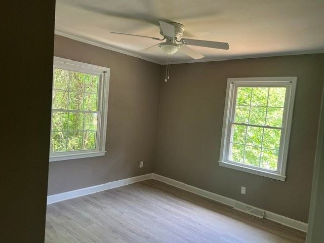 115 Converse Dr - Photo 4 of 9