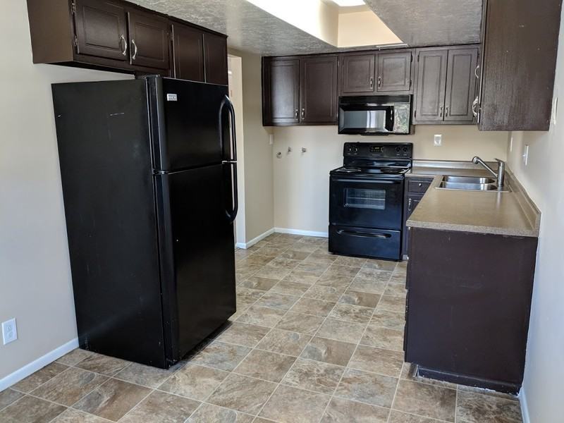 8475 S Westbridge Rd #1 - Photo 2 of 10