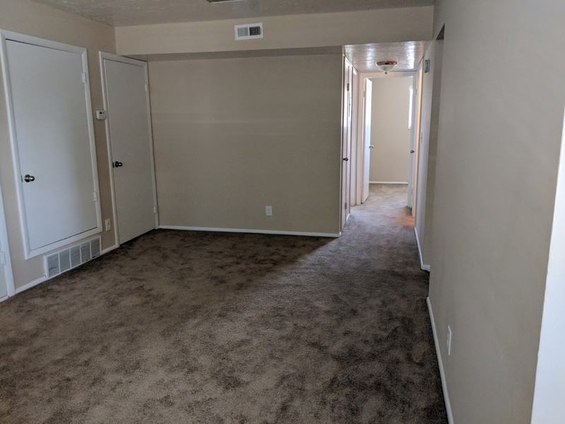 8475 S Westbridge Rd #1 - Photo 4 of 10