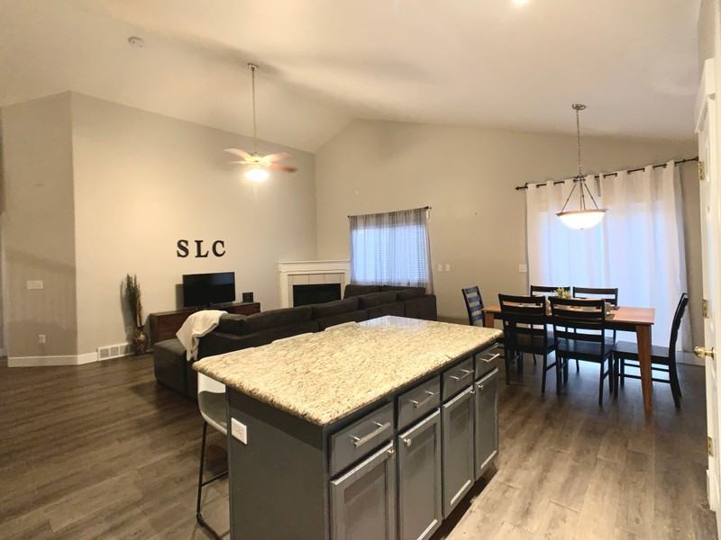 1849 N Stallion Ln - Photo 5 of 13