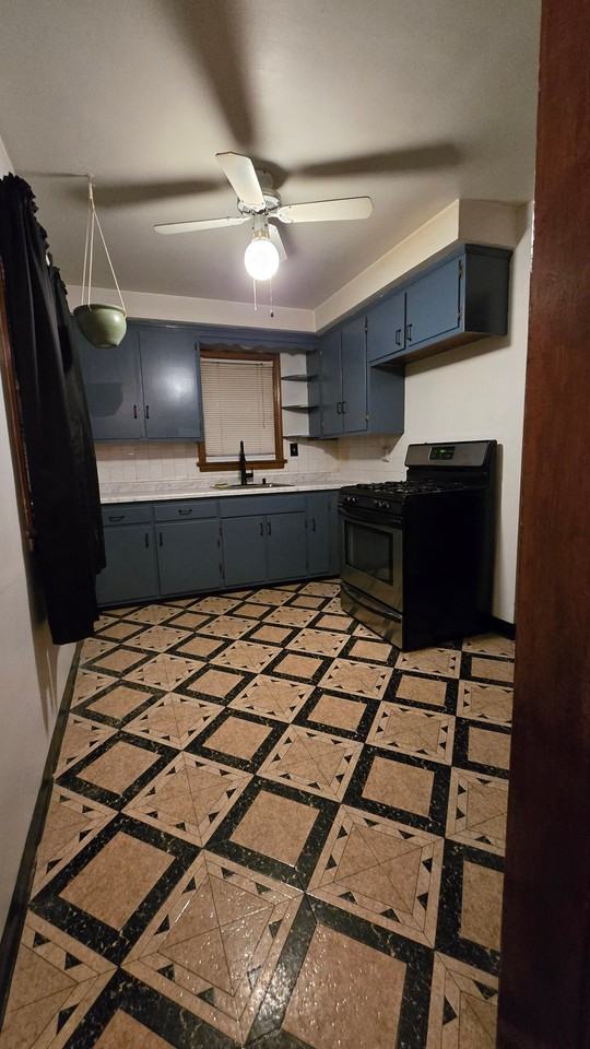 17488 Mccracken Rd - Photo 2 of 14