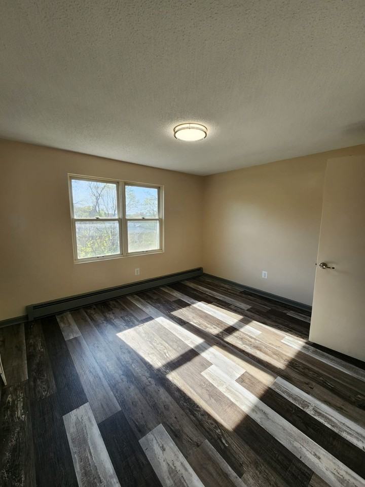 94 West St #20 - Photo 7 of 14