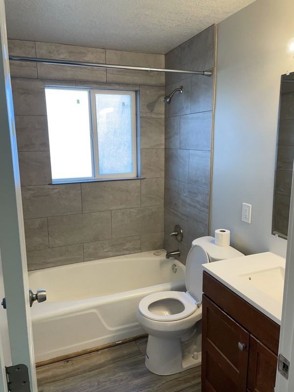 341 E Blaine Ave #1 - Photo 6 of 10