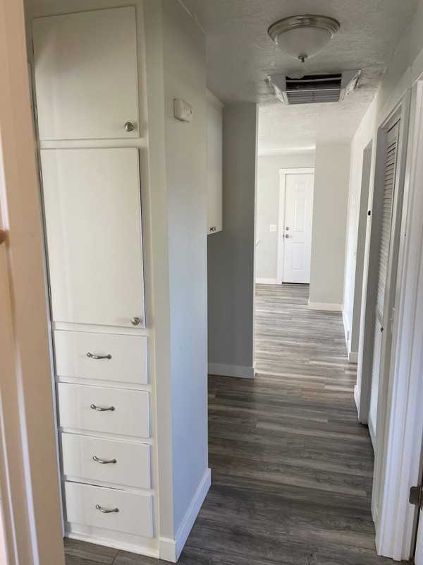 341 E Blaine Ave #1 - Photo 7 of 10