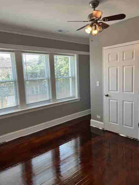 1640 N Lamon Ave - Photo 5 of 9
