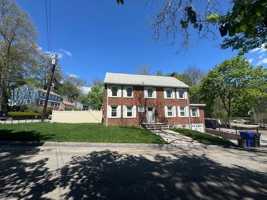 featured image of 82 Arlmont St