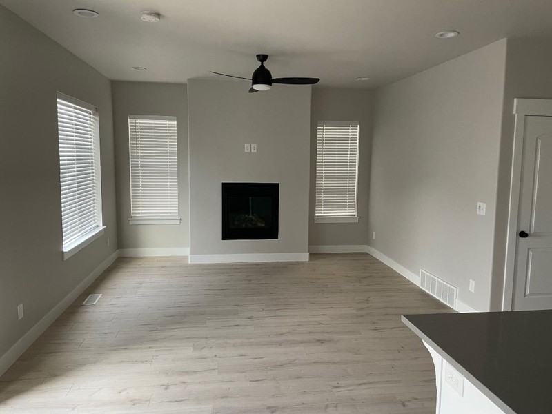 3760 W Big Horn Dr - Photo 4 of 10