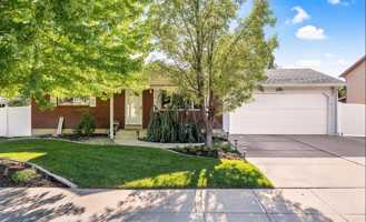 featured image of 10302 S Clearview Dr