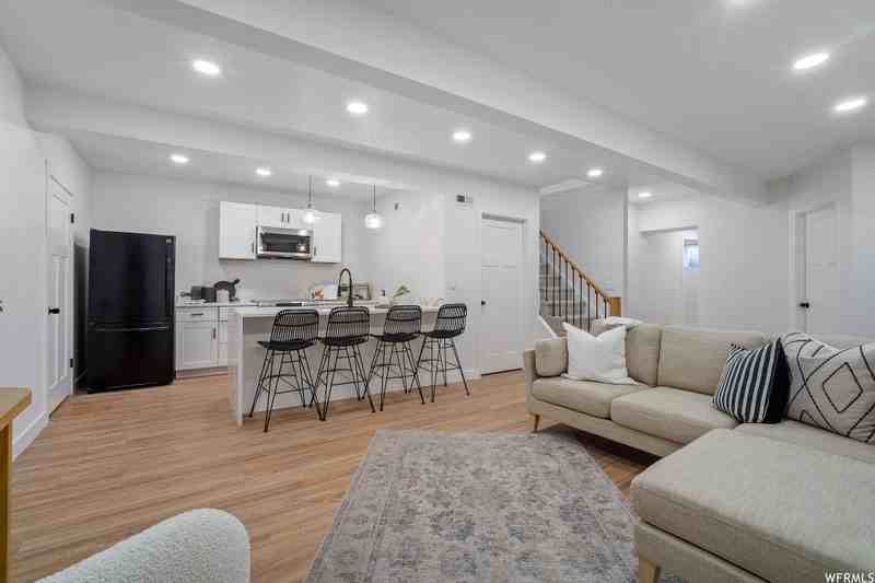 5590 S Edgewood Dr #2 - Photo 3 of 9
