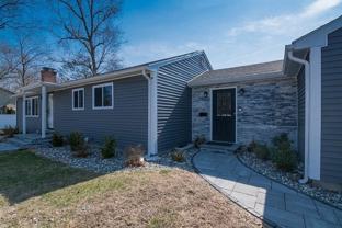 412 Granby Rd - Photo 1 of 1