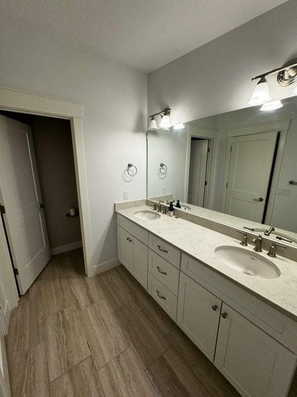 10452 S Sage Canal Way - Photo 3 of 10