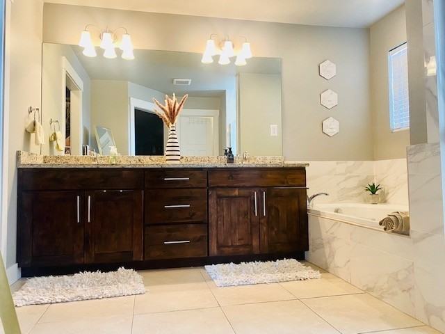 571 N Redwood Rd - Photo 2 of 8