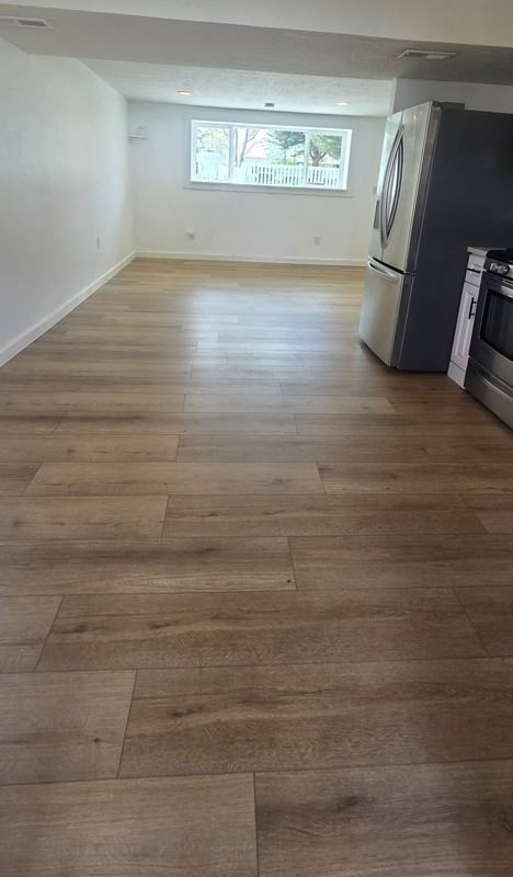 259 E Tj Dr #2 - Photo 3 of 13