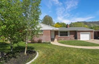 376 Lauralin Dr - Photo 1 of 1
