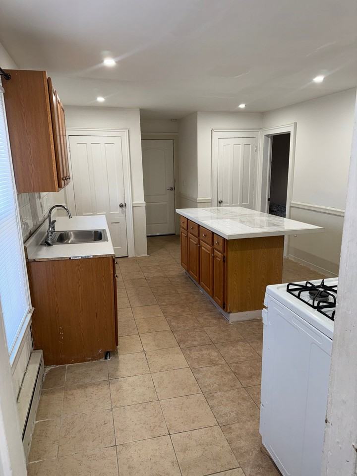 745 5th Ave #2 - Photo 6 of 14