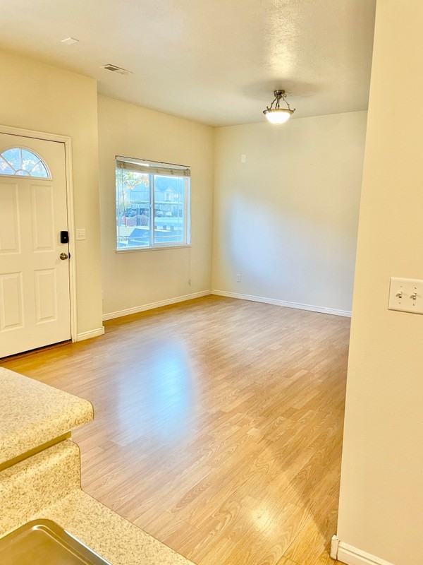 484 Wn #102 - Photo 2 of 15
