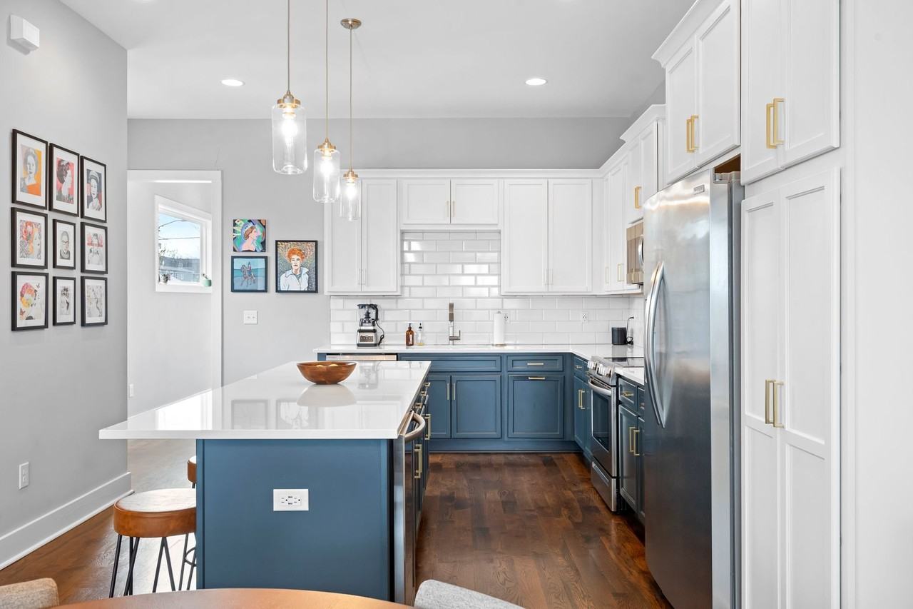 229 Duke St - Photo 7 of 26
