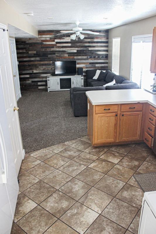 376 W Plum Pl - Photo 6 of 20
