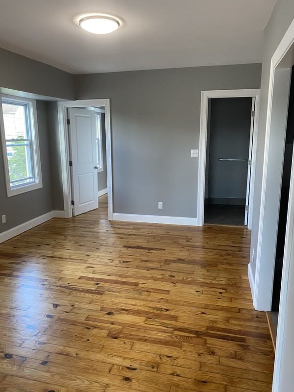 1190 Plymouth Ave #1 - Photo 5 of 20