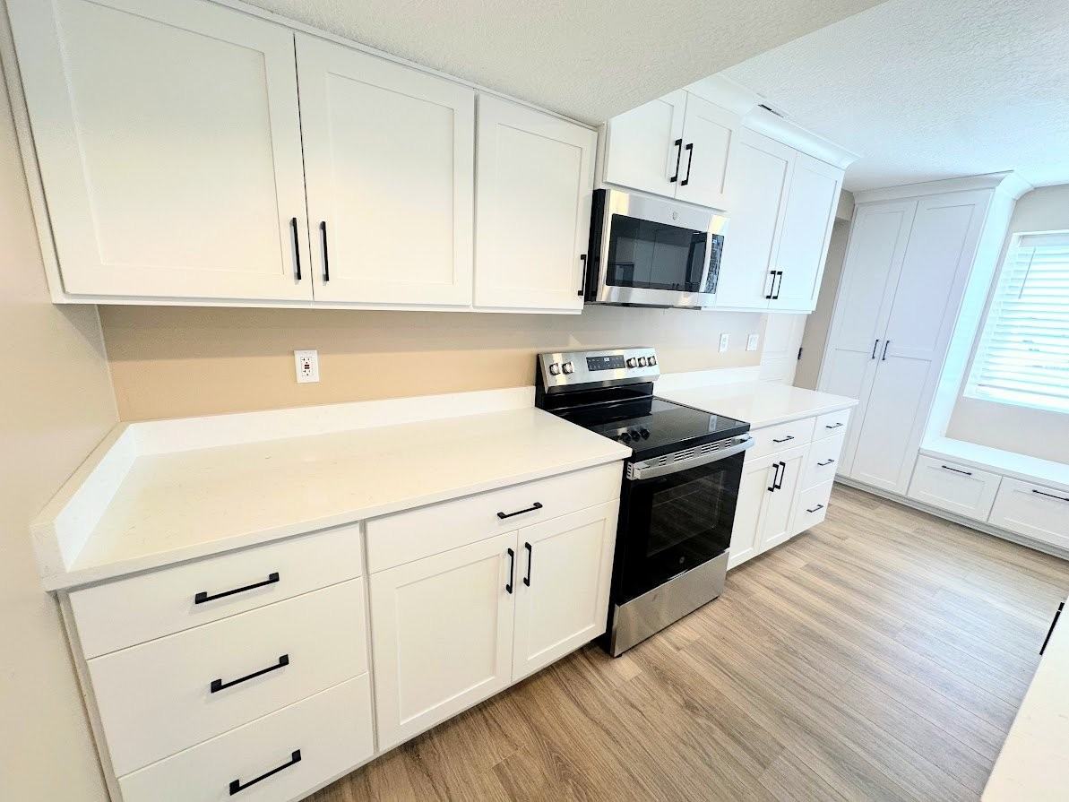 1624 Sw - Photo 4 of 35
