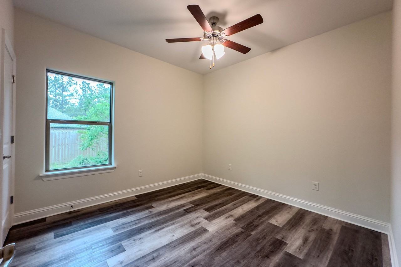 213 Steel Magnolia Ln - Photo 5 of 11