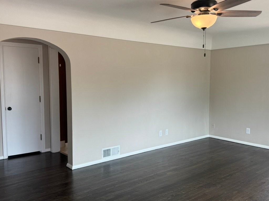 2025 Wyoming Ave - Photo 4 of 20