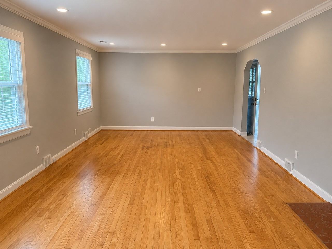 1700 Ranch Dr - Photo 5 of 10