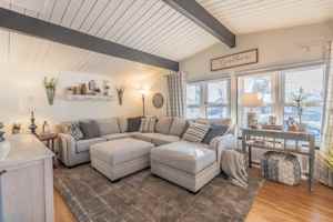 featured image of 1419 Sanders Dr
